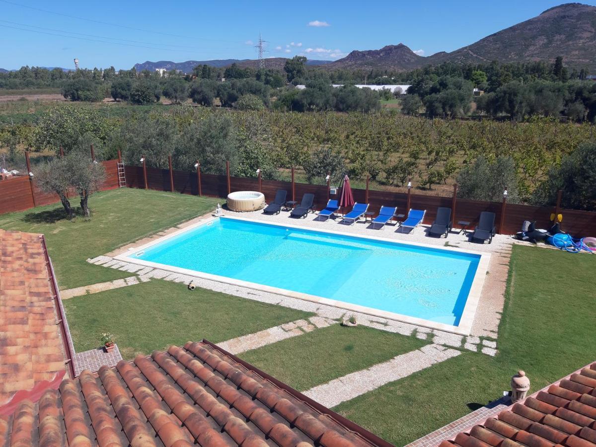 Villa Erilia San Giovanni Suèrgiu Exteriér fotografie