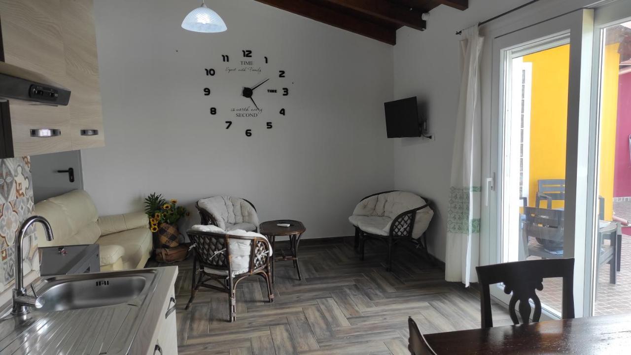 Villa Erilia San Giovanni Suèrgiu Exteriér fotografie